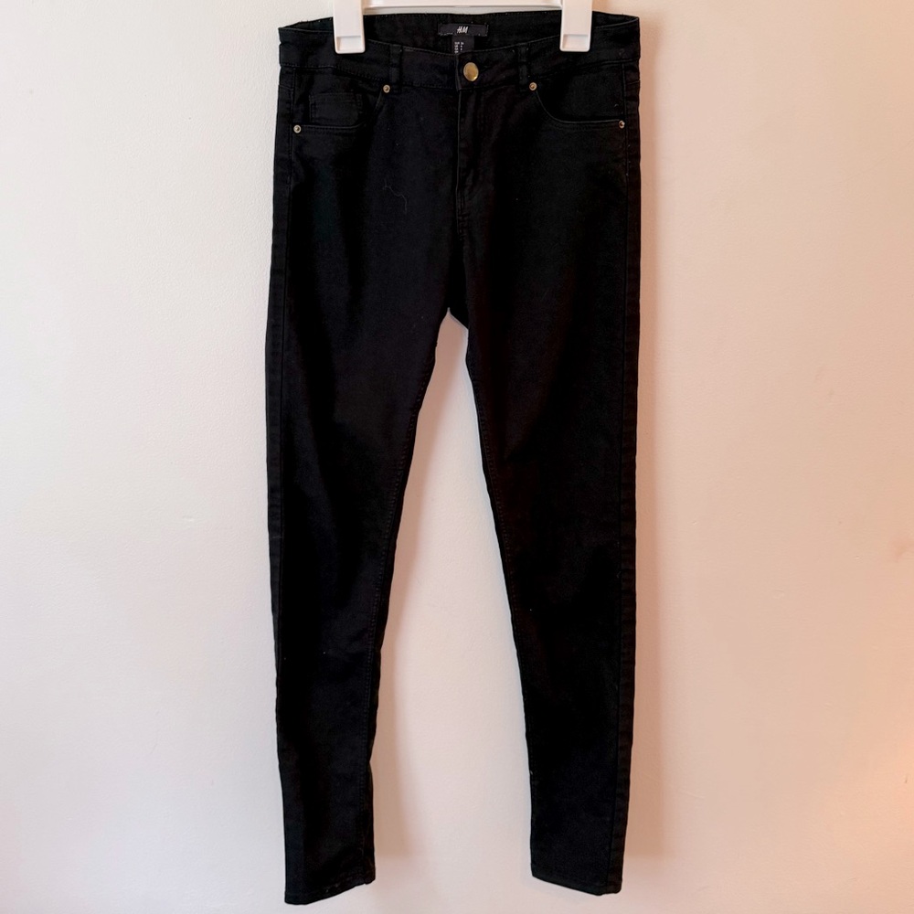 H&M Jeans - Picture 2 of 4